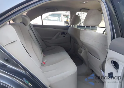 2007 Toyota Camry Le z USA, uszkodzony, nr VIN JTNBE46KX73040648